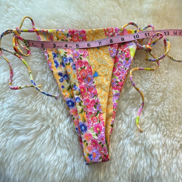 Skatie bikini bottoms NWOT yellow pink floral - Picture 2 of 6